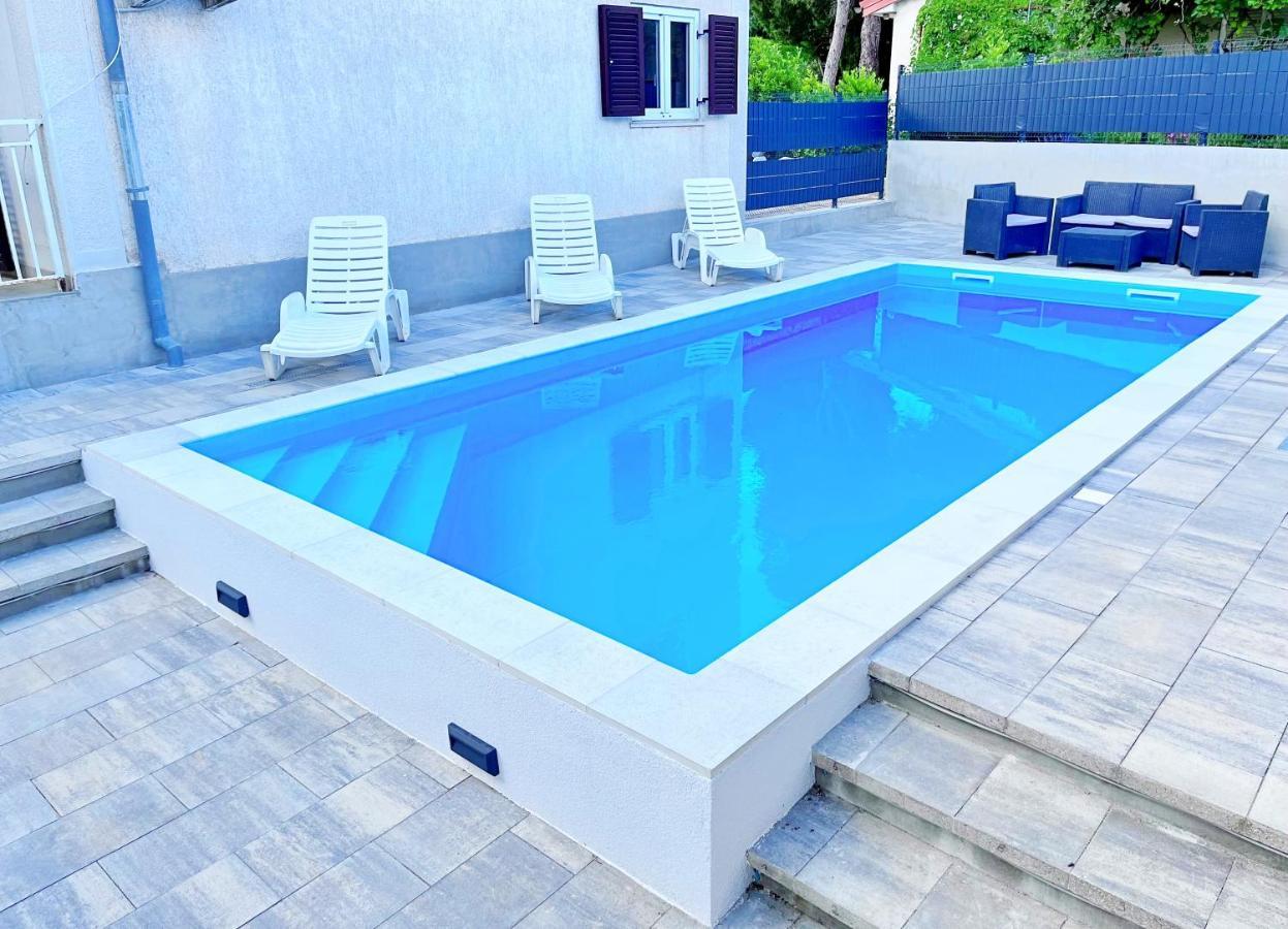 Adria Holiday Home Pinezići Dış mekan fotoğraf